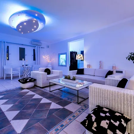 Dream Island Hotel